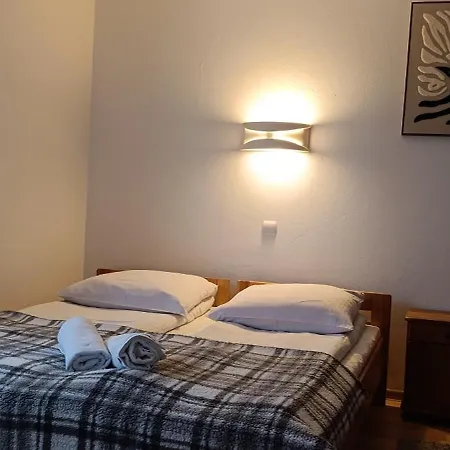 Accommodatie bij particulieren D.w. Harnas *
